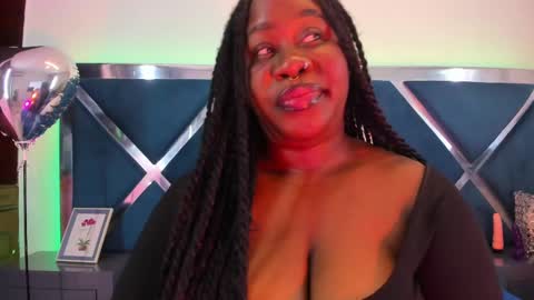 Nanami  online show from 02-11-25, 12:38