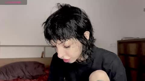 Snapshot of nananevaeragain chatting on 12-13-24, 09:46 Nana online show from 12-13-24, 09:46