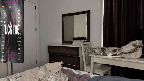 Snapshot of nananevaeragain chatting on 12-21-24, 12:49 Nana online show from 12-21-24, 12:49