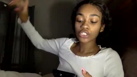 nanaonn online show from 04-15-26, 06:37