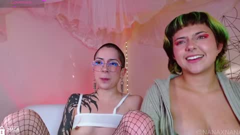 Snapshot of nanaxnana chatting on 12-06-24, 01:00 Alma Maria online show from 12-06-24, 01:00