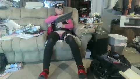 Snapshot of nancyboy_1 chatting on 03-03-26, 08:04 nancyboy_1 online show from 03-03-26, 08:04