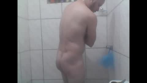 Snapshot of nandoraise1990 chatting on 05-16-26, 06:43 nandoraise1990 online show from 05-16-26, 06:43