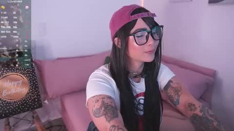 ELLA online show from 11-30-25, 11:20