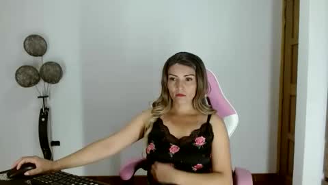 nanis online show from 12-04-25, 10:40