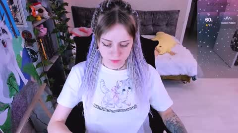 Snapshot of nanitamoore chatting on 12-24-24, 06:22 Monday-Friday 12-4 AM and 6-9 AM New York time online show from 12-24-24, 06:22