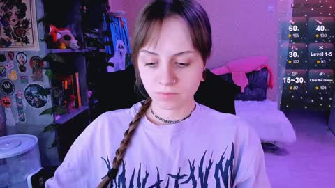 Snapshot of nanitamoore chatting on 02-06-25, 09:06 Monday-Friday 12-4 AM and 6-9 AM New York time online show from 02-06-25, 09:06