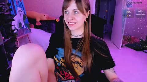 Snapshot of nanitamoore chatting on 02-13-25, 08:13 Monday-Friday 12-4 AM and 6-9 AM New York time online show from 02-13-25, 08:13