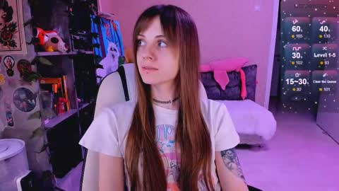 Snapshot of nanitamoore chatting on 02-18-25, 08:25 Monday-Friday 12-4 AM and 6-9 AM New York time online show from 02-18-25, 08:25