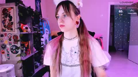 Snapshot of nanitamoore chatting on 03-04-25, 08:16 Monday-Friday 12-4 AM and 6-9 AM New York time online show from 03-04-25, 08:16