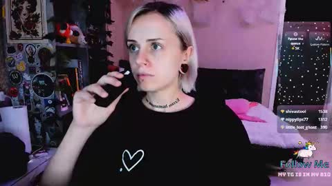 Monday-Friday 12-4 AM and 6-9 AM New York time online show from 11-23-25, 08:19