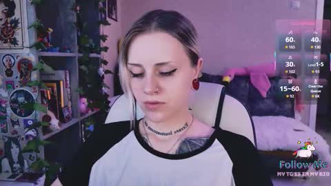 Monday-Friday 12-4 AM and 6-9 AM New York time online show from 03-20-26, 08:25