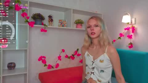 Snapshot of nannetteterrill chatting on 06-05-26, 06:52 nannetteterrill online show from 06-05-26, 06:52