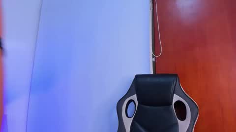 nanny18hornny online show from 10-05-25, 12:47