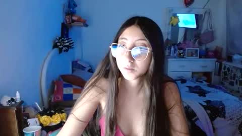 Snapshot of nanylux chatting on 11-25-25, 03:28 nanylux online show from 11-25-25, 03:28