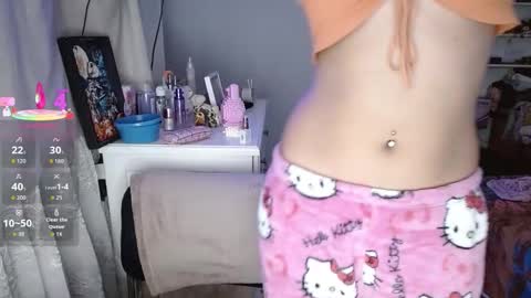 Snapshot of nanylux chatting on 12-15-25, 02:27 nanylux online show from 12-15-25, 02:27