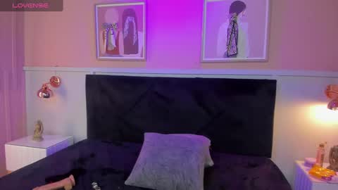 Naoko online show from 02-12-25, 03:27