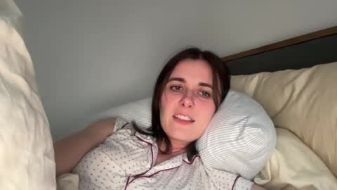 Naomi      online show from 07-20-26, 12:14