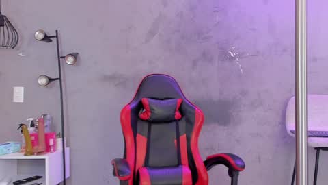 Naomi Blair online show from 04-26-26, 03:15