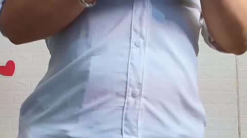 Snapshot of naomi_diamond_ chatting on 10-02-25, 11:06 Naomi online show from 10-02-25, 11:06