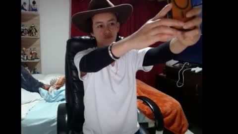 Lucy online show from 02-02-26, 01:59