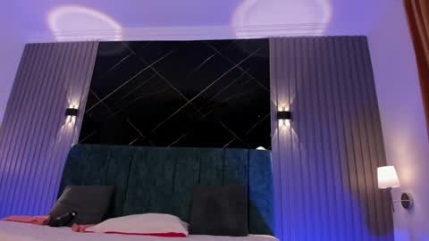 Naomi online show from 04-16-26, 12:28