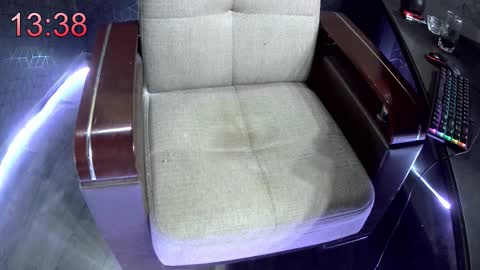 Snapshot of naomi_official chatting on 11-10-25, 09:03 Naomi online show from 11-10-25, 09:03