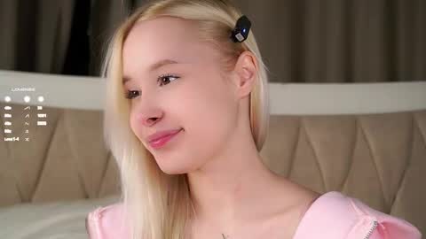 Angel online show from 02-02-26, 01:21