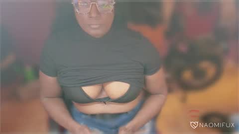 Naomi online show from 02-20-25, 10:48