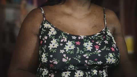 Naomi online show from 11-12-25, 10:15