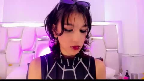 naomiharuno online show from 02-24-25, 09:20