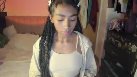 Naomii online show from 01-13-25, 01:13