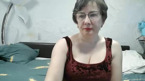 naomimolligan online show from 05-18-26, 12:33