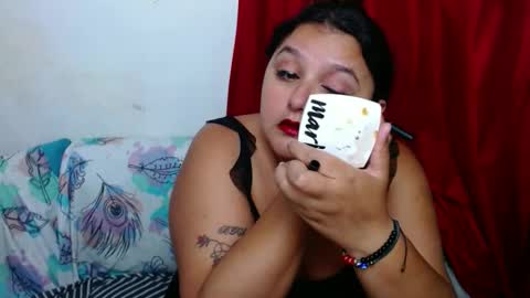 Snapshot of naomiquiin chatting on 10-13-25, 04:01 naomiquiin online show from 10-13-25, 04:01