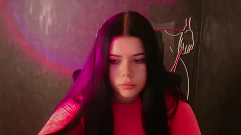 Snapshot of naomivibes chatting on 09-29-25, 11:15 Naomi online show from 09-29-25, 11:15