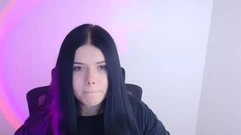 Snapshot of naomivibes chatting on 10-07-25, 05:21 Naomi online show from 10-07-25, 05:21