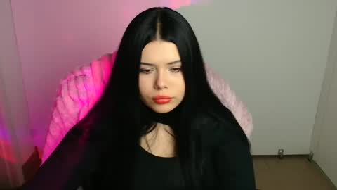 Snapshot of naomivibes chatting on 10-11-25, 05:22 Naomi online show from 10-11-25, 05:22