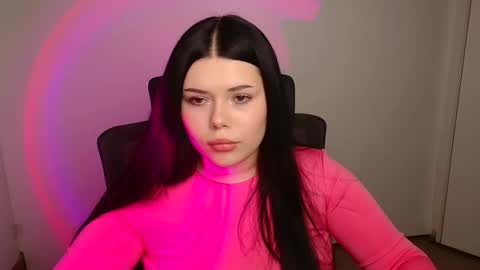 Snapshot of naomivibes chatting on 10-16-25, 06:42 Naomi online show from 10-16-25, 06:42