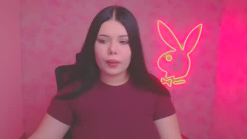 Snapshot of naomivibes chatting on 10-28-25, 07:38 Naomi online show from 10-28-25, 07:38