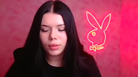 Snapshot of naomivibes chatting on 11-26-25, 07:15 Naomi online show from 11-26-25, 07:15