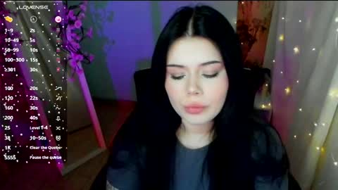 Naomi online show from 04-30-26, 09:15