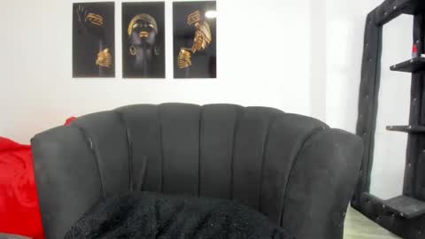 naomiwildburn online show from 02-22-25, 06:41