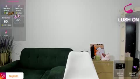 Naomi     online show from 03-12-25, 12:53