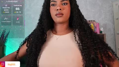 Naomi     online show from 03-09-26, 02:37