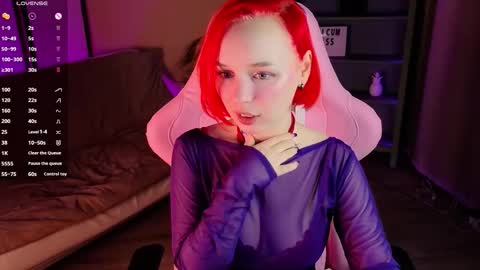 Snapshot of naomiyoru chatting on 09-10-25, 09:04 Naomi online show from 09-10-25, 09:04