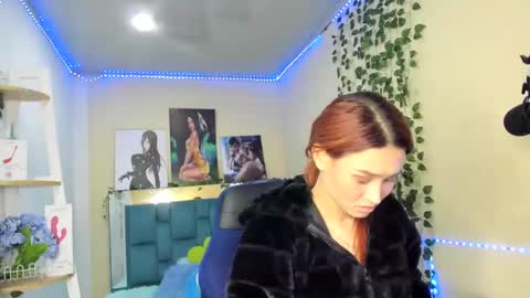 Snapshot of naomy777_ chatting on 12-30-24, 02:09 naomy online show from 12-30-24, 02:09