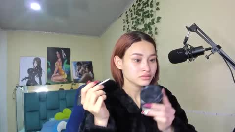 Snapshot of naomy777_ chatting on 12-31-24, 11:09 naomy online show from 12-31-24, 11:09