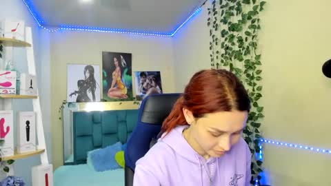 Snapshot of naomy777_ chatting on 01-27-25, 07:35 naomy online show from 01-27-25, 07:35