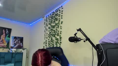 Snapshot of naomy777_ chatting on 02-15-25, 11:36 naomy online show from 02-15-25, 11:36