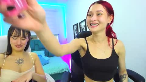 Snapshot of naomy777_ chatting on 09-13-25, 12:32 naomy online show from 09-13-25, 12:32